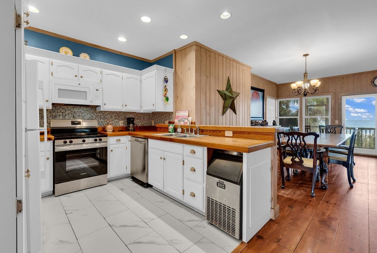 290 B Atlantic Ave.  Photo 6