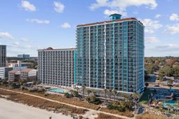 3000 N Ocean Blvd.  photo 4