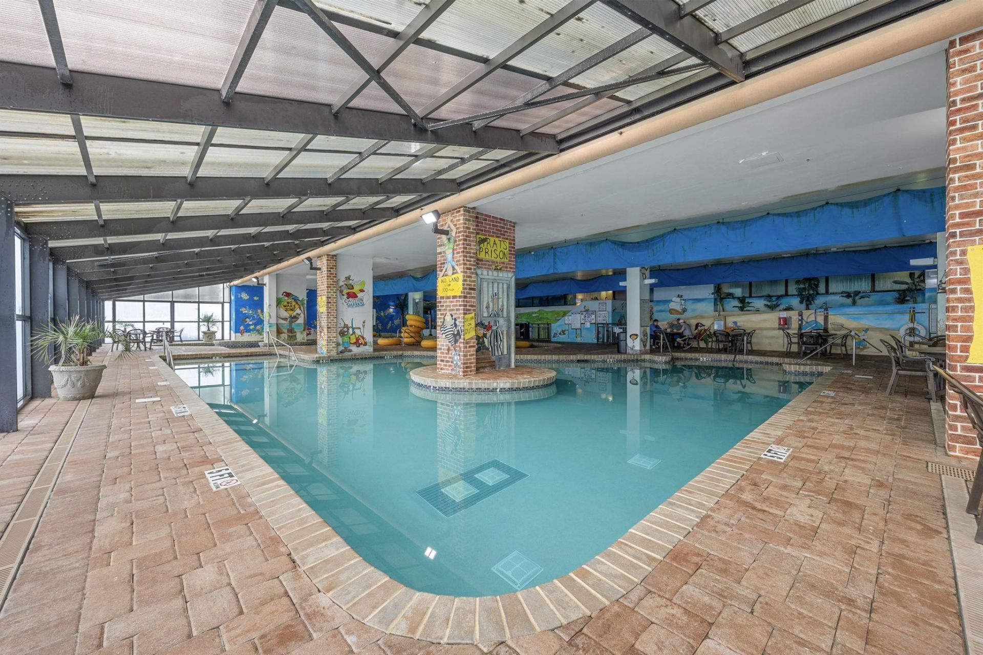 3000 N Ocean Blvd.  Photo 23