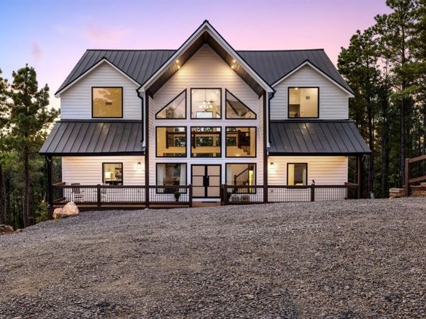 703 Virginia Pine Place, Broken Bow, OK 74728