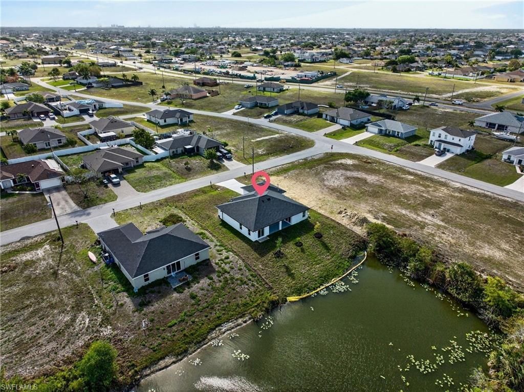 1614 NE 6th Ave, Cape Coral, FL 33909 Photo