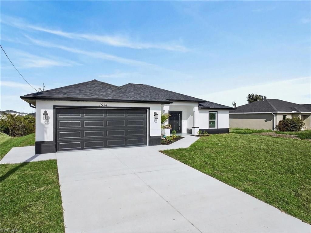 1614 NE 6th Ave, Cape Coral, FL 33909 Photo