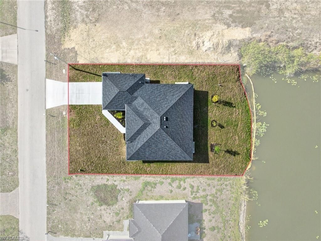 1614 NE 6th Ave, Cape Coral, FL 33909 Photo