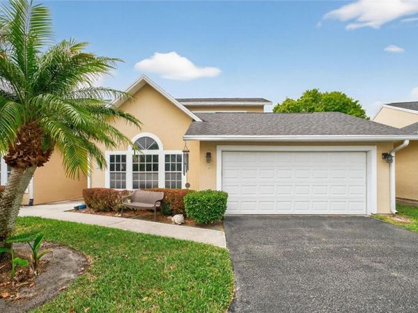 1805 Waterford Drive, Unit 2, Vero Beach, FL 32966