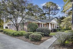 725 Southlake Road photo 4