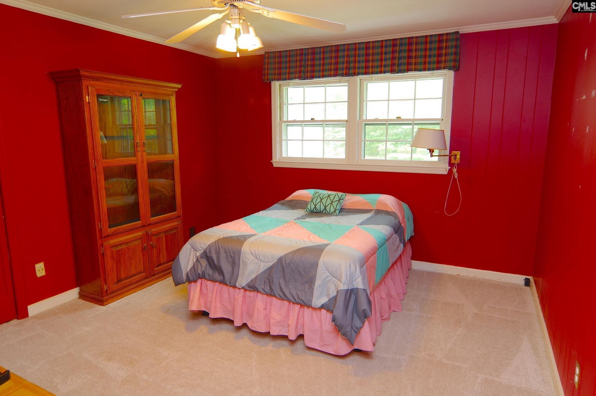 725 Southlake Road Photo 29