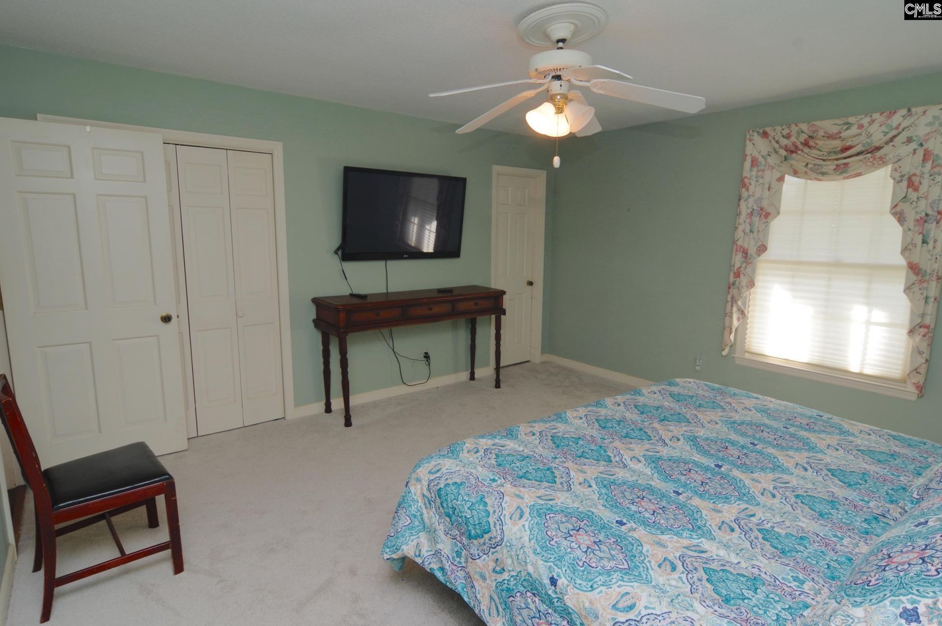 725 Southlake Road Photo 30