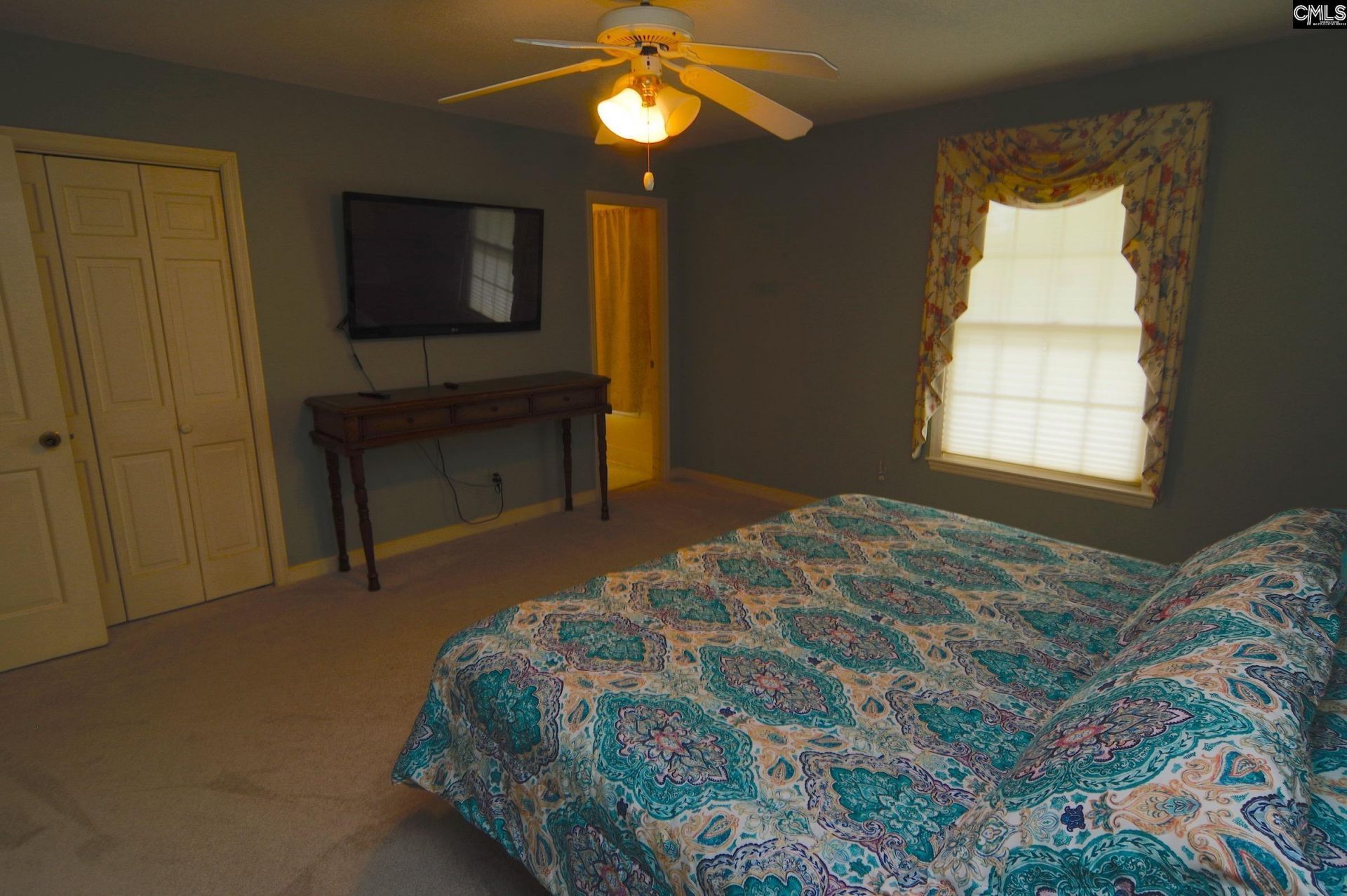 725 Southlake Road Photo 31