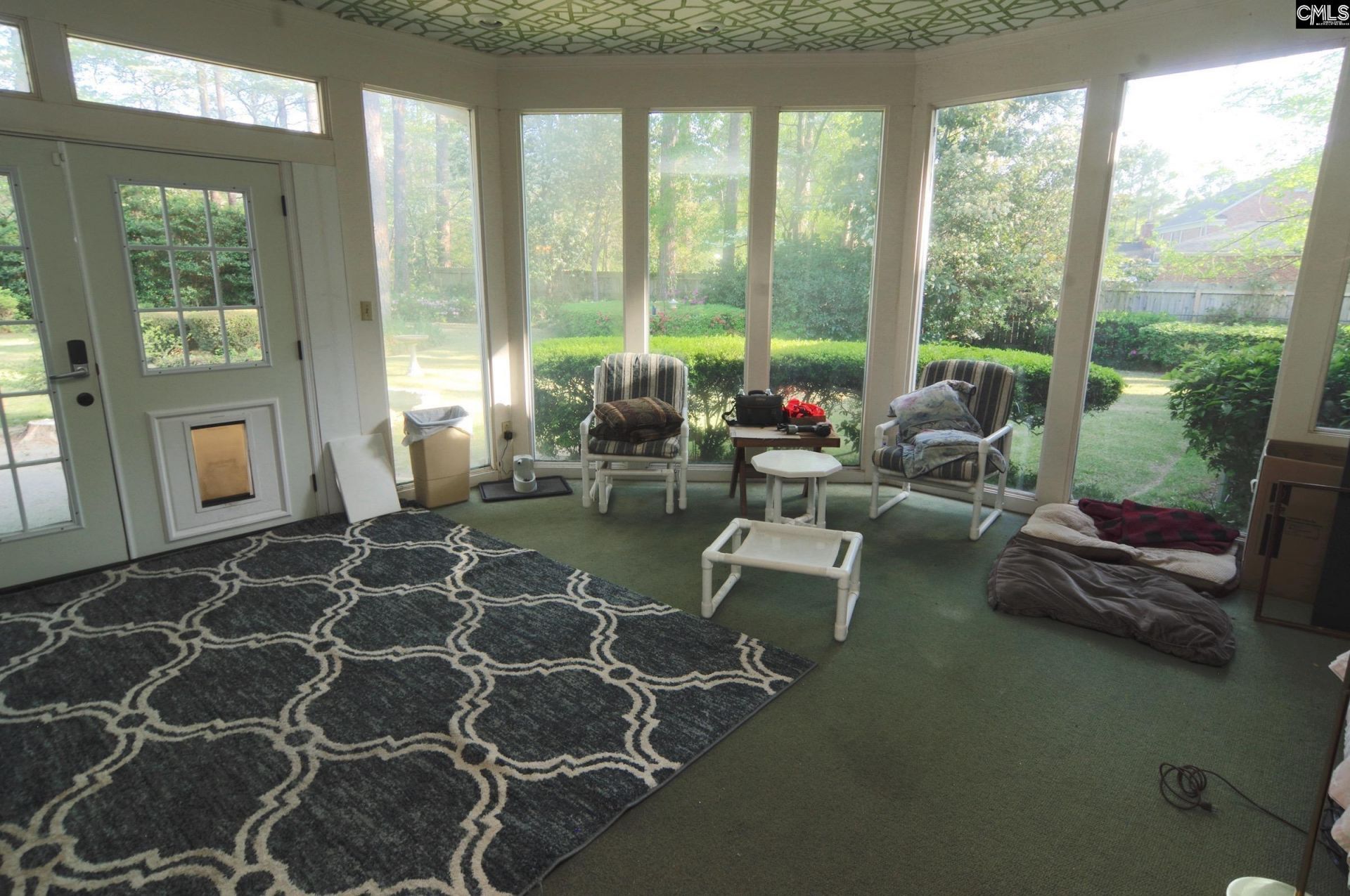 725 Southlake Road Photo 36