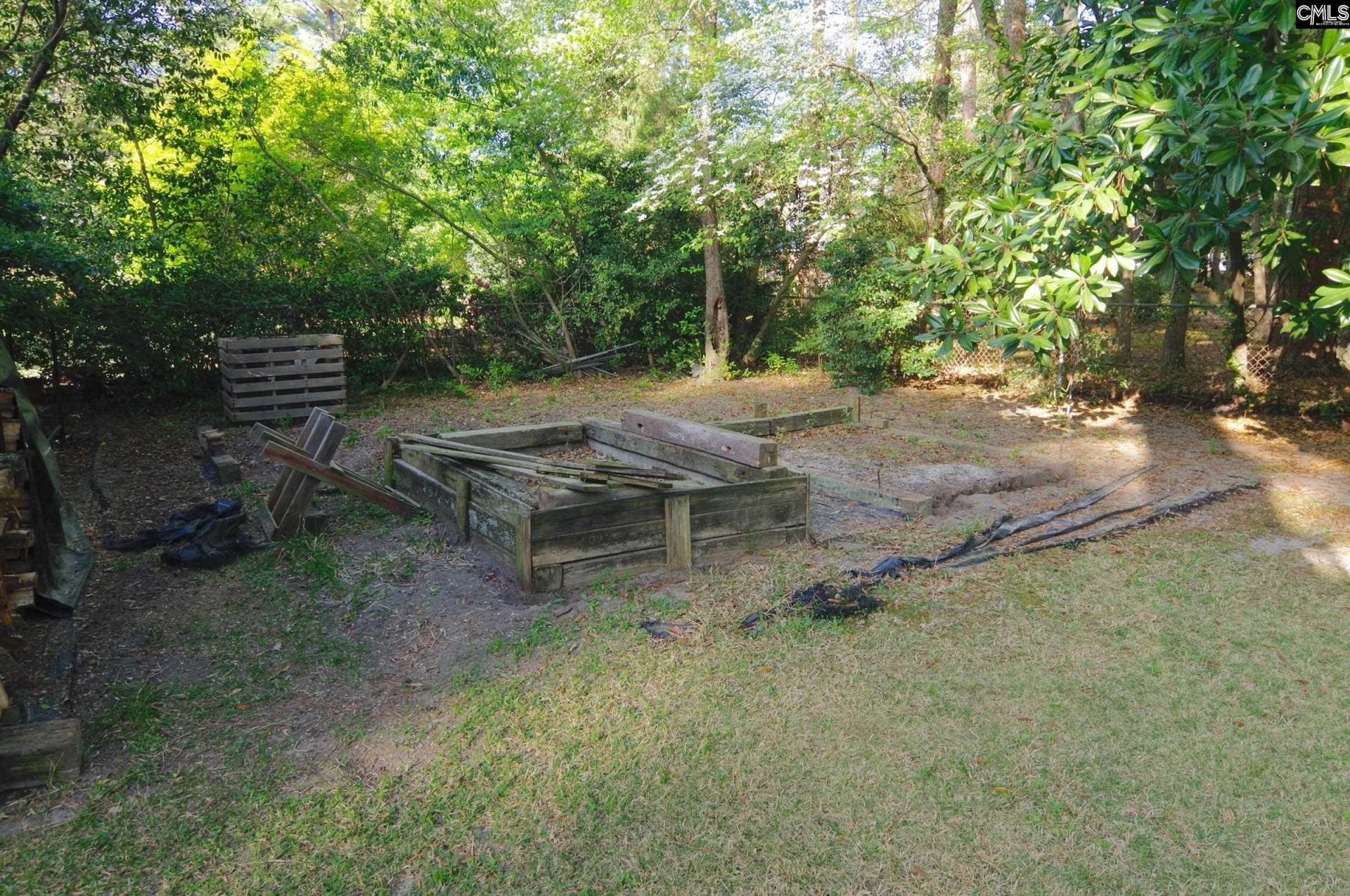 725 Southlake Road Photo 43