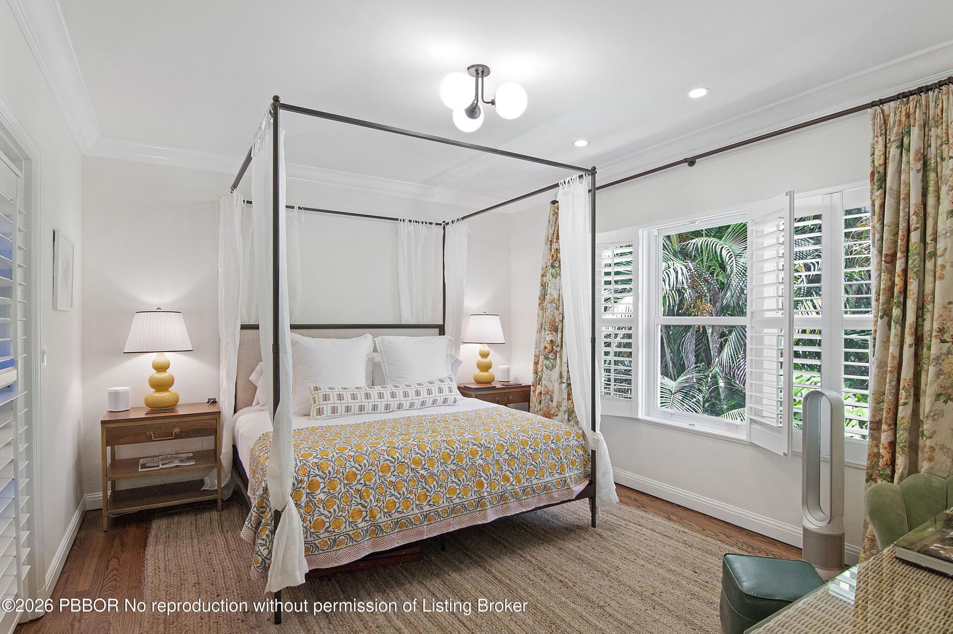 311 Cocoanut Row, Unit 201, Palm Beach, FL 33480 Photo