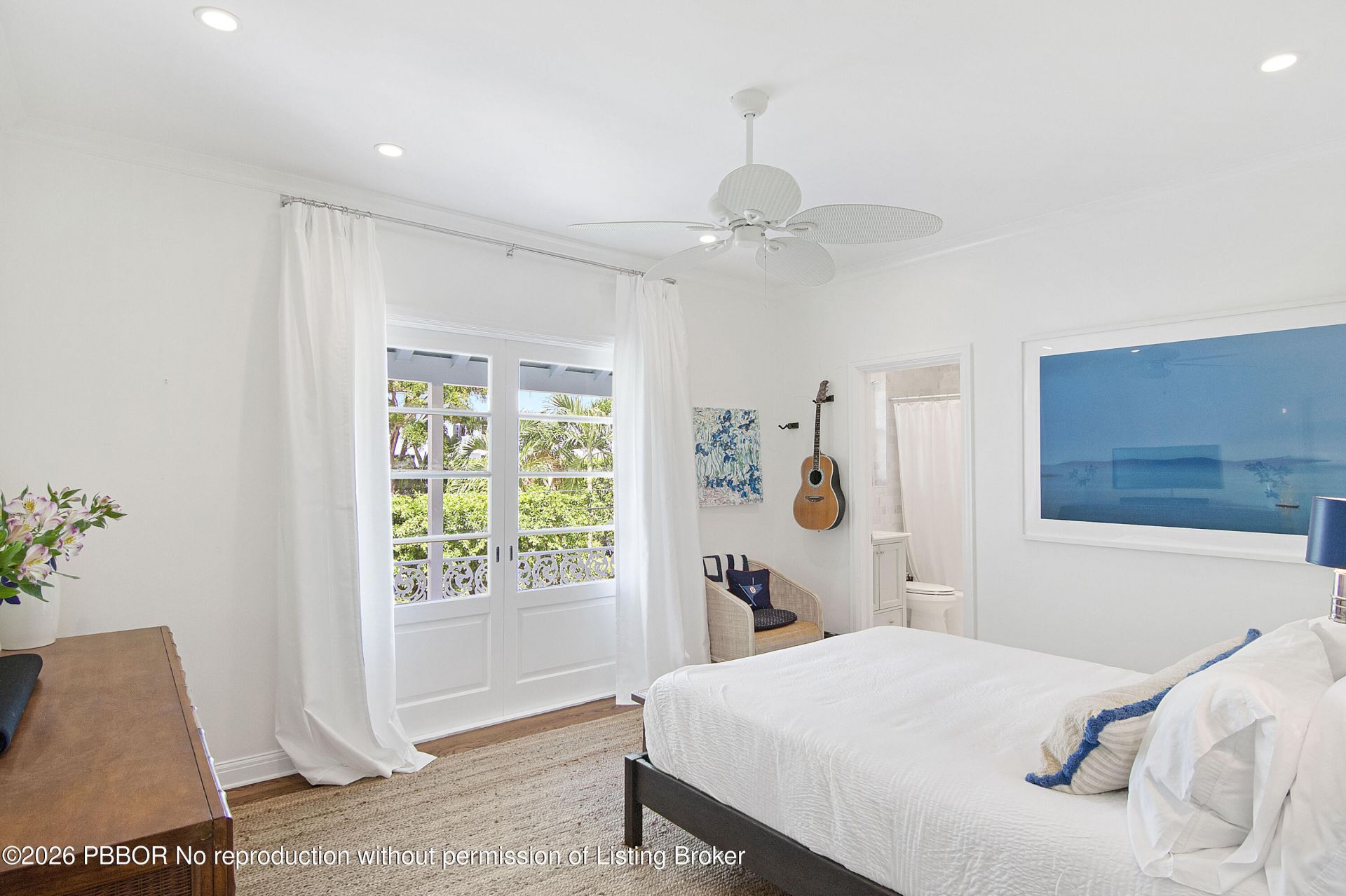 311 Cocoanut Row, Unit 201, Palm Beach, FL 33480 Photo