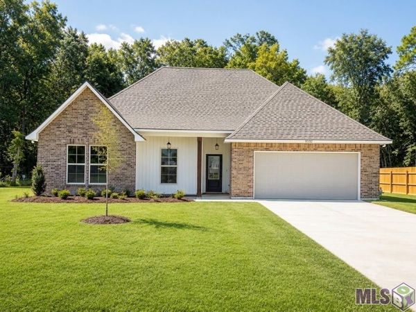 39722 Axis Avenue, Ponchatoula, LA 70454