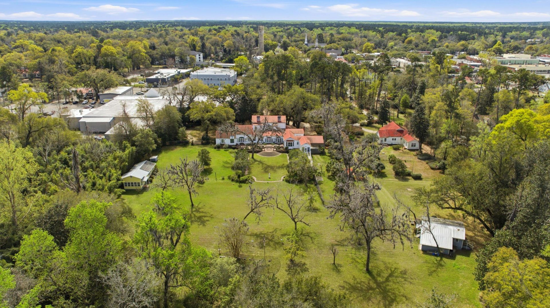 527 Wichman Street Photo 101