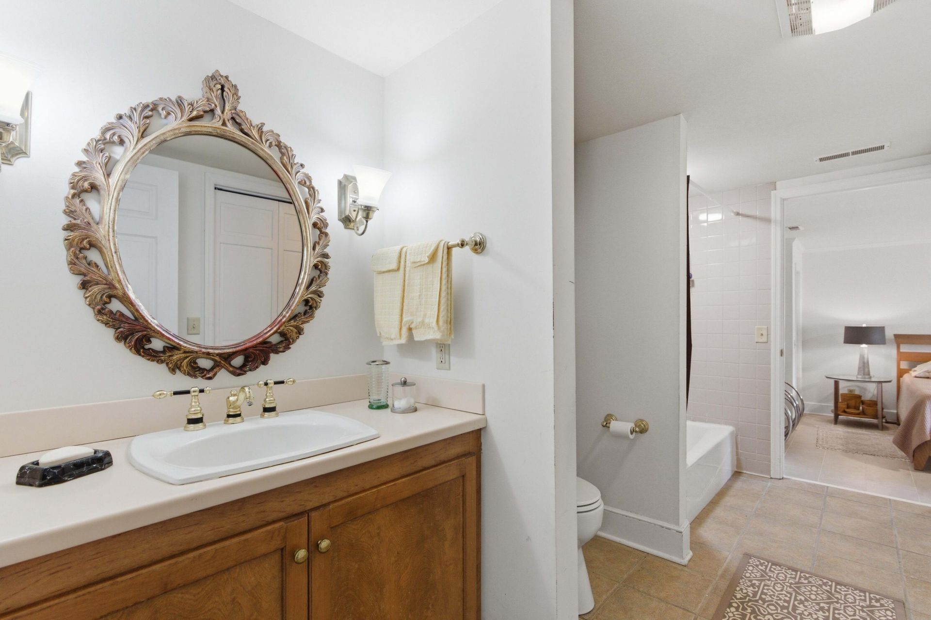 527 Wichman Street Photo 107