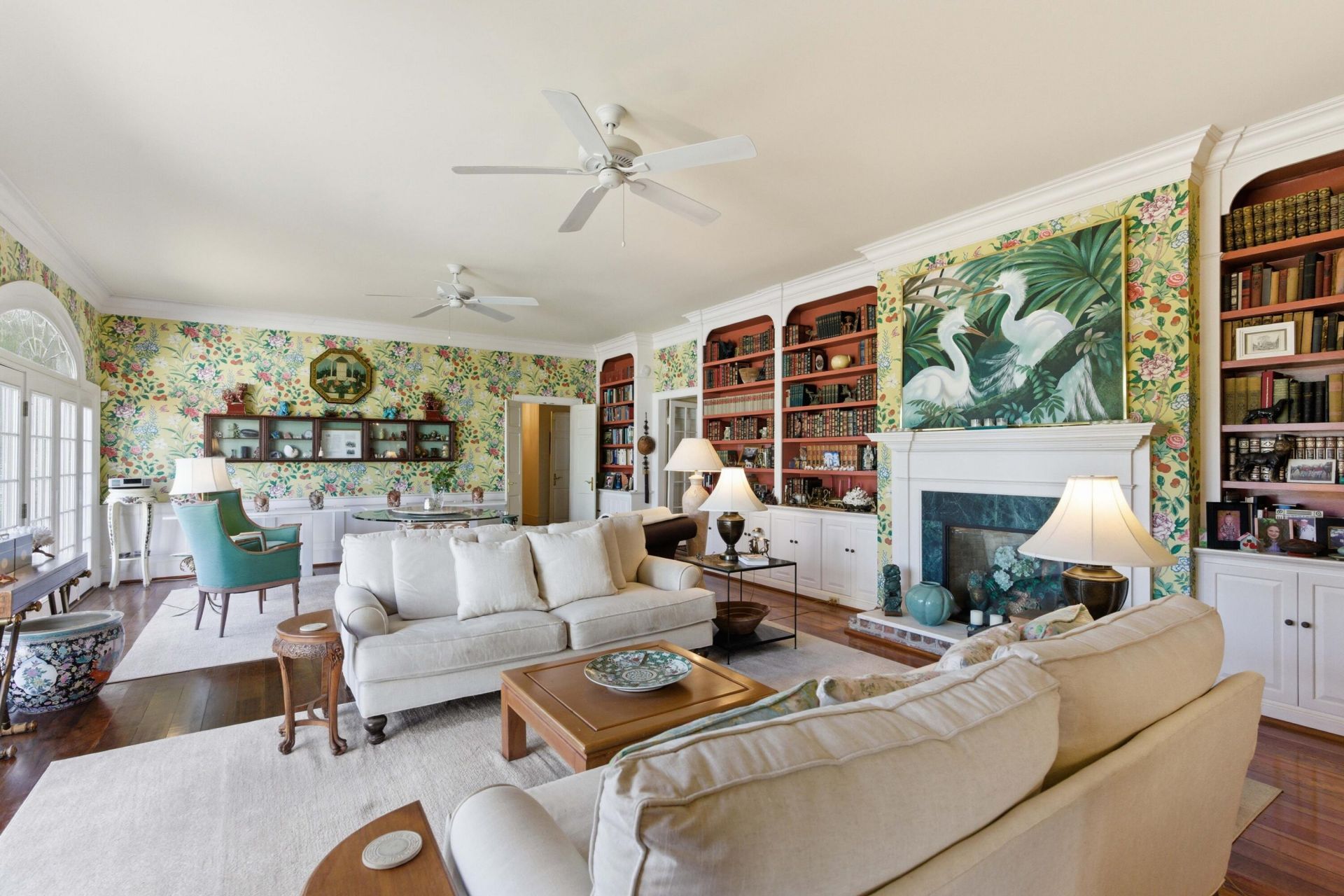 527 Wichman Street Photo 18