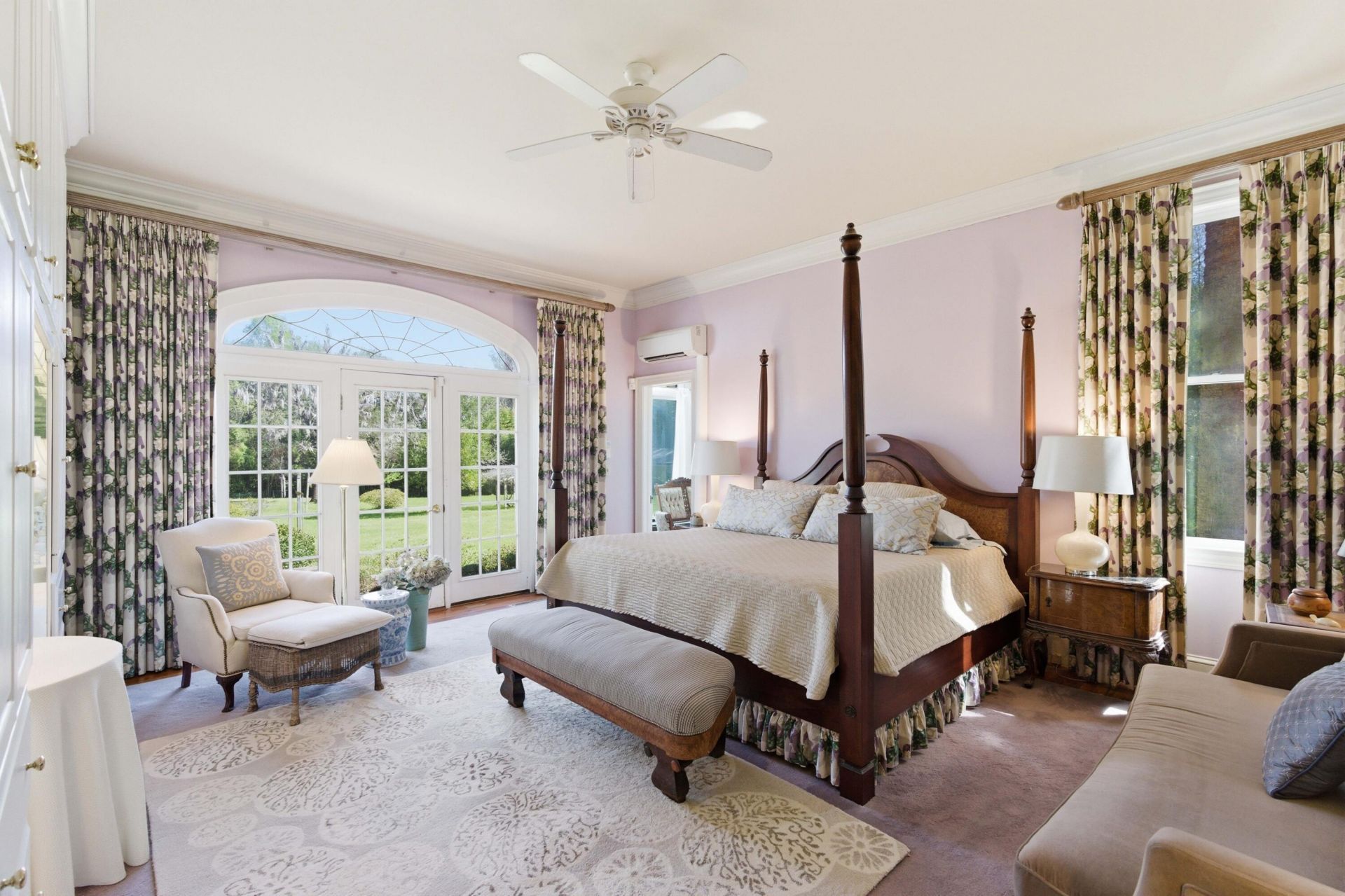 527 Wichman Street Photo 35