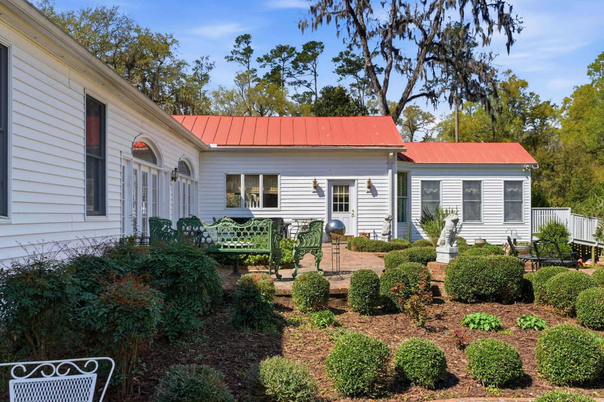 527 Wichman Street Photo 61