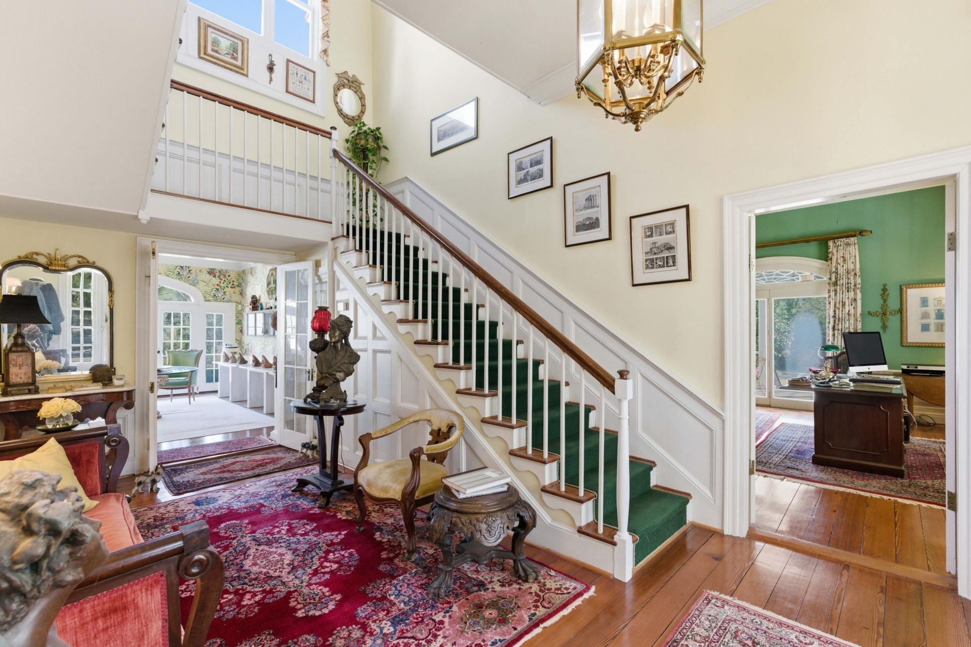 527 Wichman Street Photo 7