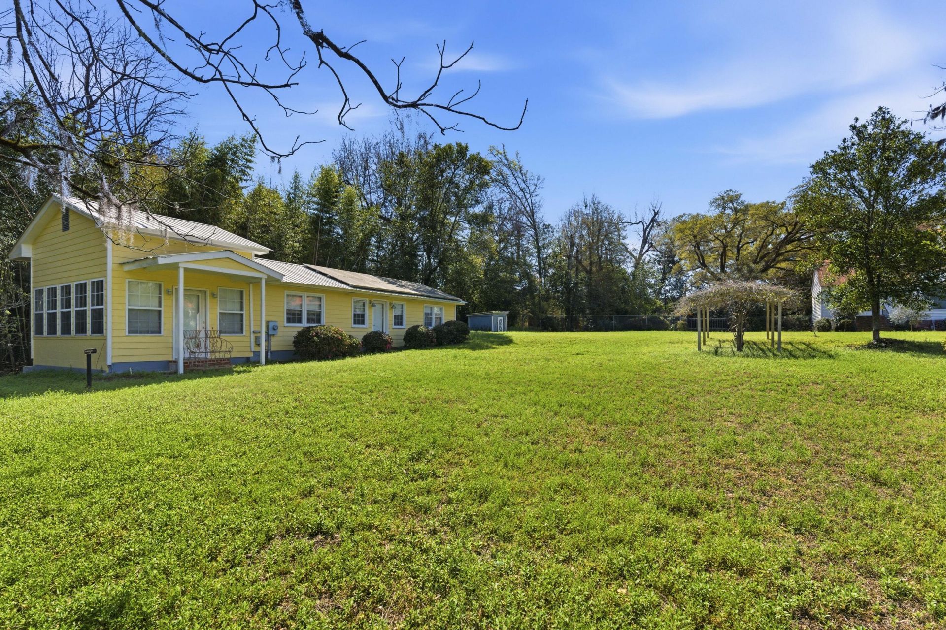 527 Wichman Street Photo 79