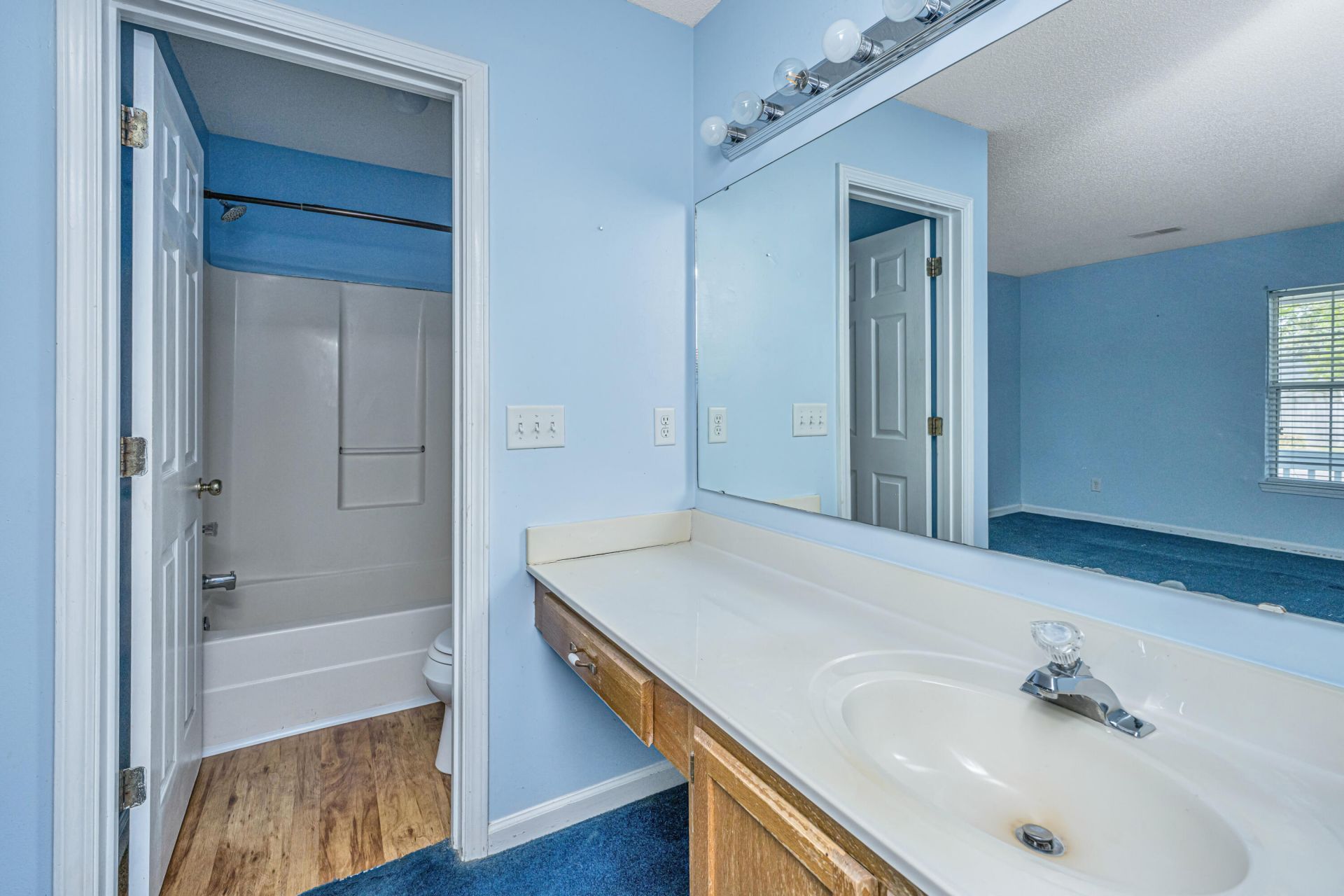 209 Woodland Lakes Road Photo 18