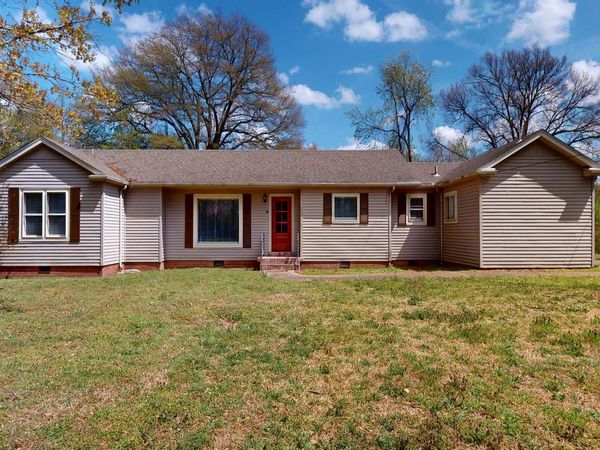 1818 Okeena Drive , Dyersburg, TN 38024