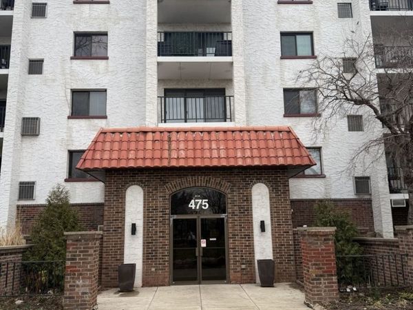 475 Plum Creek Drive , Unit 206, Wheeling, IL 60090