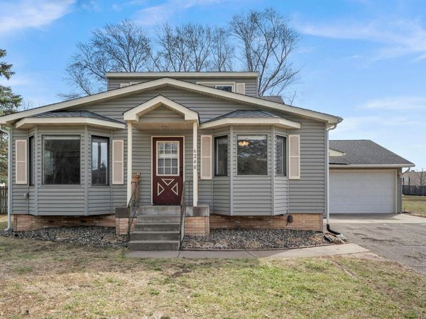 6240 W Broadway Avenue, Brooklyn Park, MN 55428