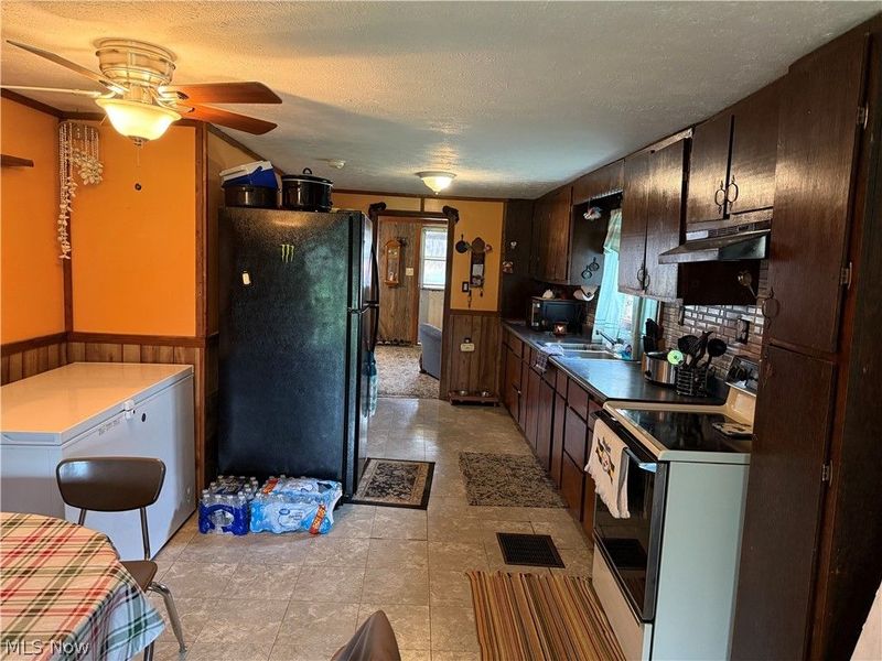 27901 State Route 30 , Kensington, OH 44427 Photo 10