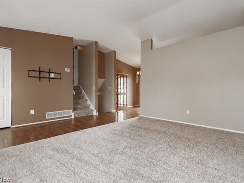 466 Waterbury Road, Eastlake, OH 44095 Photo 13