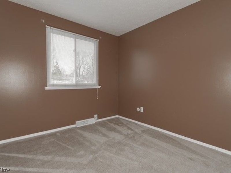 466 Waterbury Road, Eastlake, OH 44095 Photo 35