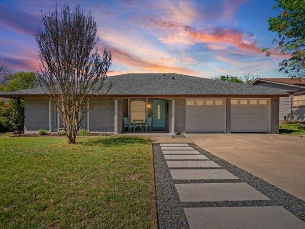 9712 Halifax DR, Austin, TX 78753