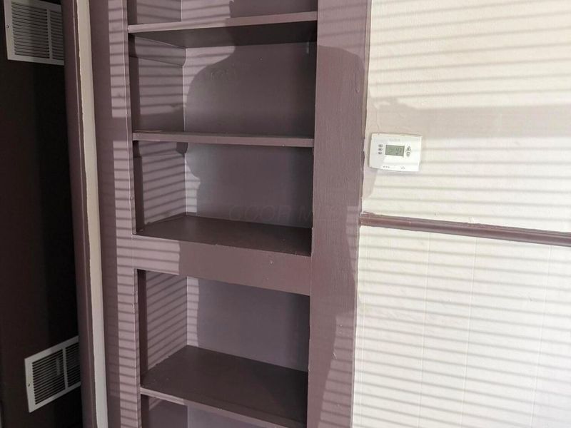 3464 Ontario Street , Columbus, OH 43224 Photo 5