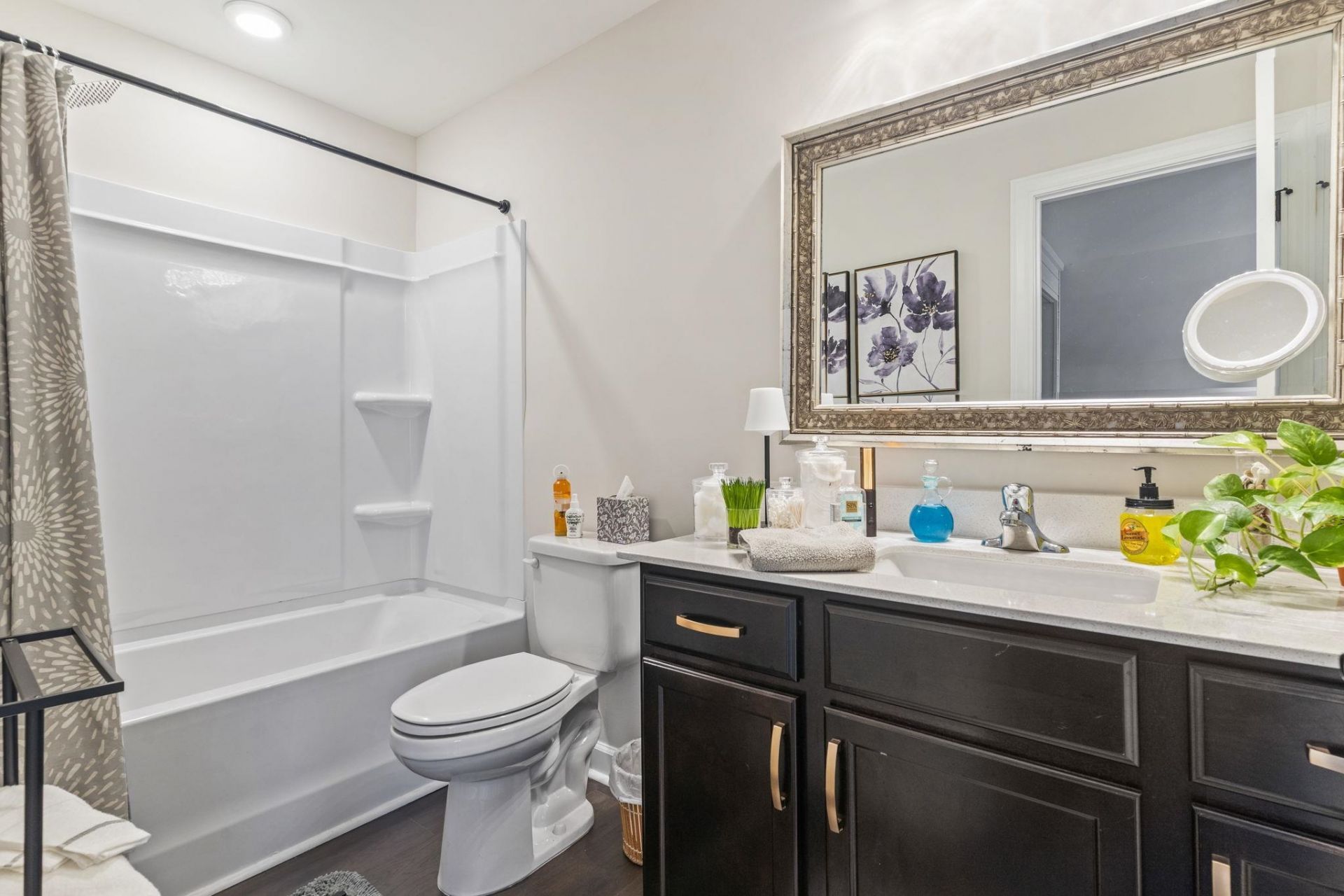 1305 Wykham Park Dr.  Photo 10