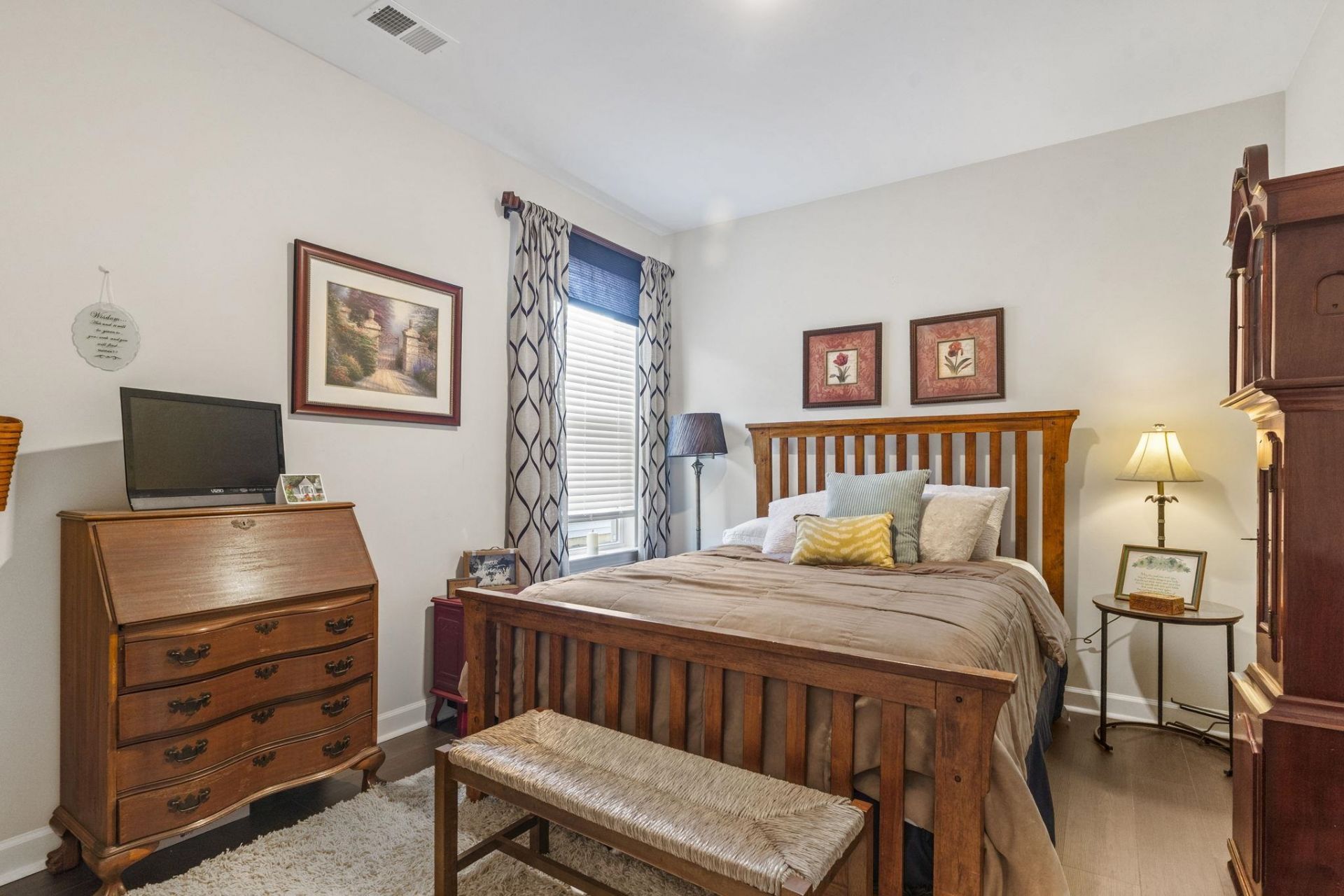 1305 Wykham Park Dr.  Photo 31