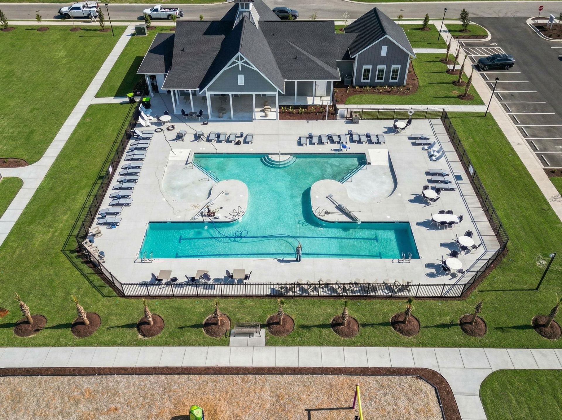 1305 Wykham Park Dr. Photo 35