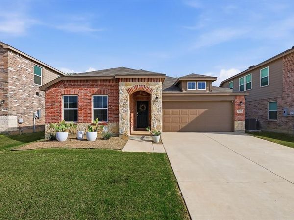 7109 Greenfield Drive, Denton, TX 76208