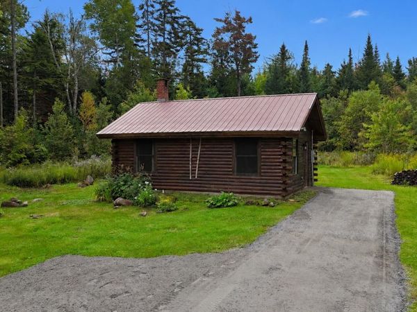 975 Newark Pond Road, Newark, VT 05871