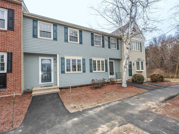 123 Fox Hollow Drive, Hudson, NH 03051