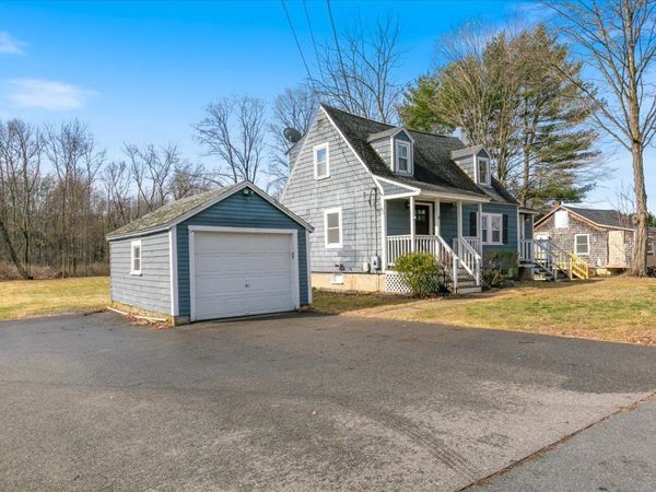 60 Town Farm Road, Salem, NH 03079