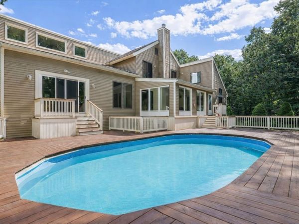 2 Remington Court, Derry, NH 03038