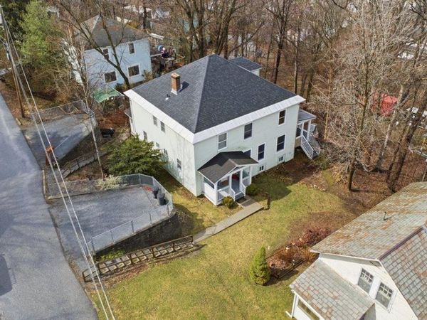 111-113 Booth Terrace, Bennington, VT 05201