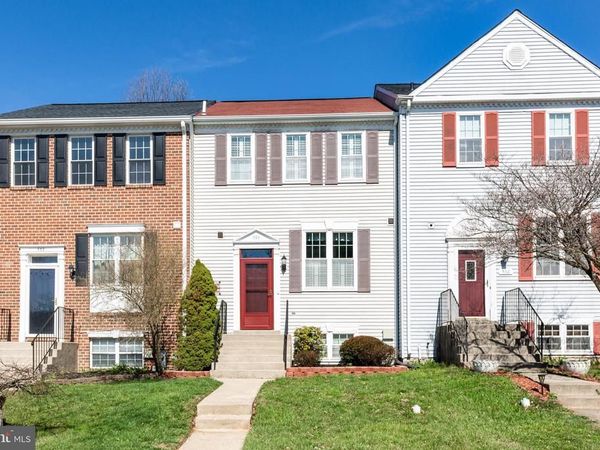 534 CONGRESSIONAL DRIVE, WESTMINSTER, MD 21158