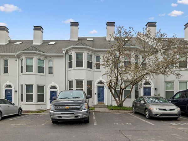 219 Fairmont Ct, Nashville, TN 37203