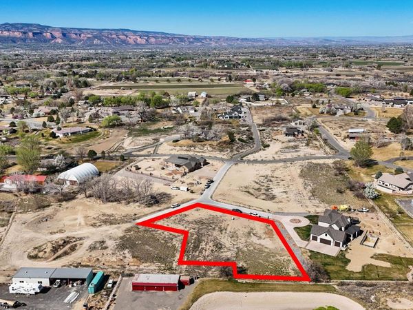 916 25 3/4 Road, Grand Junction, CO 81505