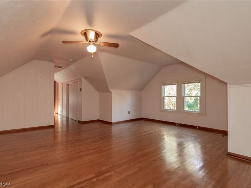 1111 E Miner Road , Mayfield Heights, OH 44124 Photo 22