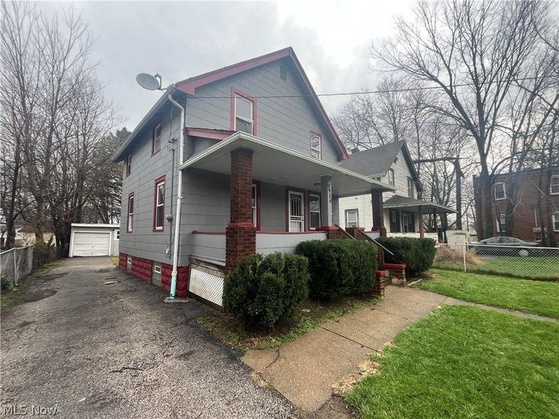 10914 Oliver Road, Cleveland, OH 44111 Photo 2