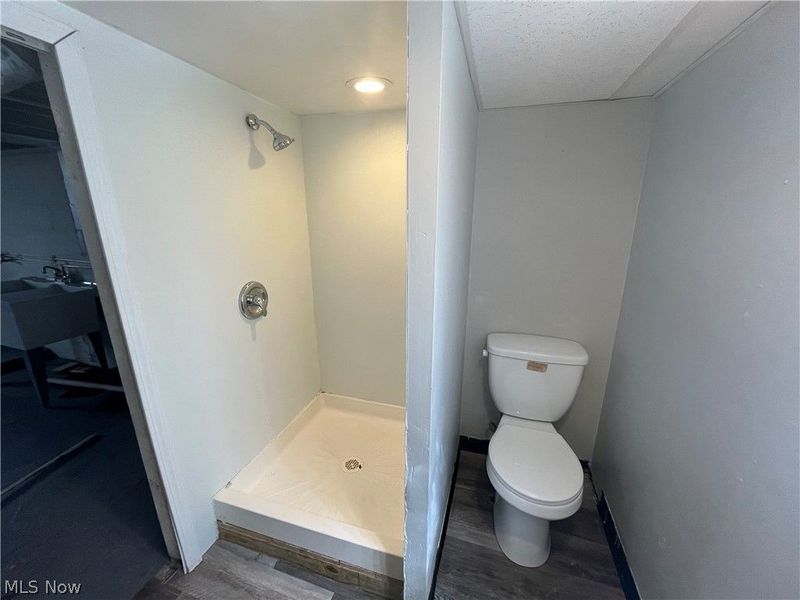 10914 Oliver Road, Cleveland, OH 44111 Photo 34