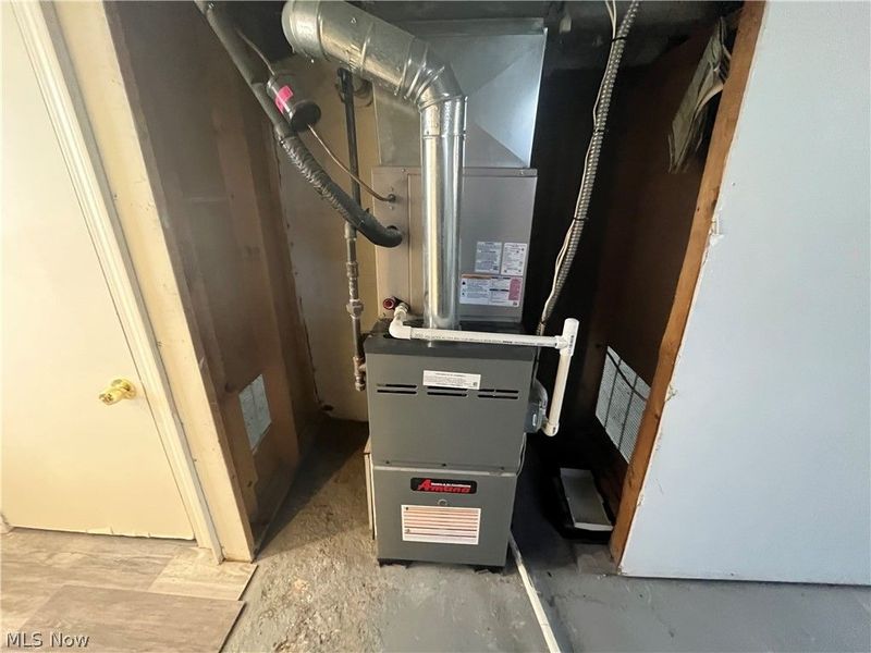 10914 Oliver Road, Cleveland, OH 44111 Photo 37