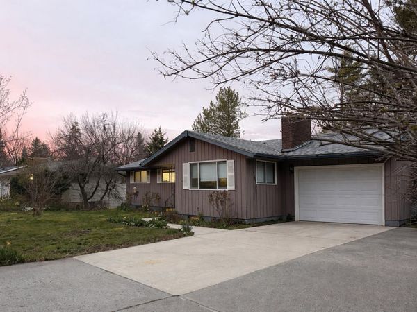 1810 NW Deane Street, Pullman, WA 99163